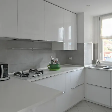 Margot Apartamento Intra